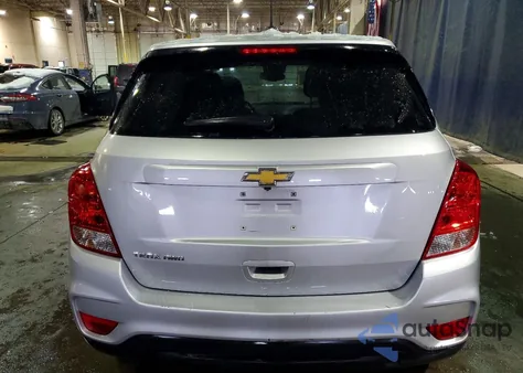 2021 Chevrolet Trax Ls z USA, uszkodzony, nr VIN KL7CJNSM1MB374356